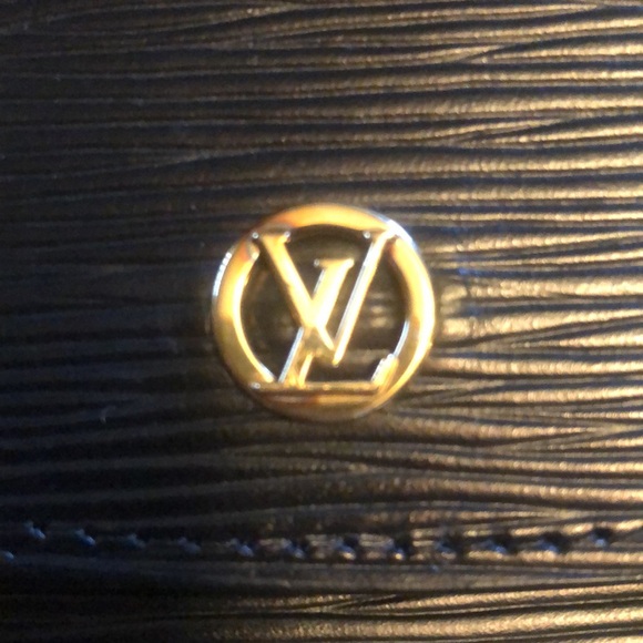 LV Epi Montaigne 23 evening clutch bag -original box + dust bag & care booklet - Picture 5 of 15